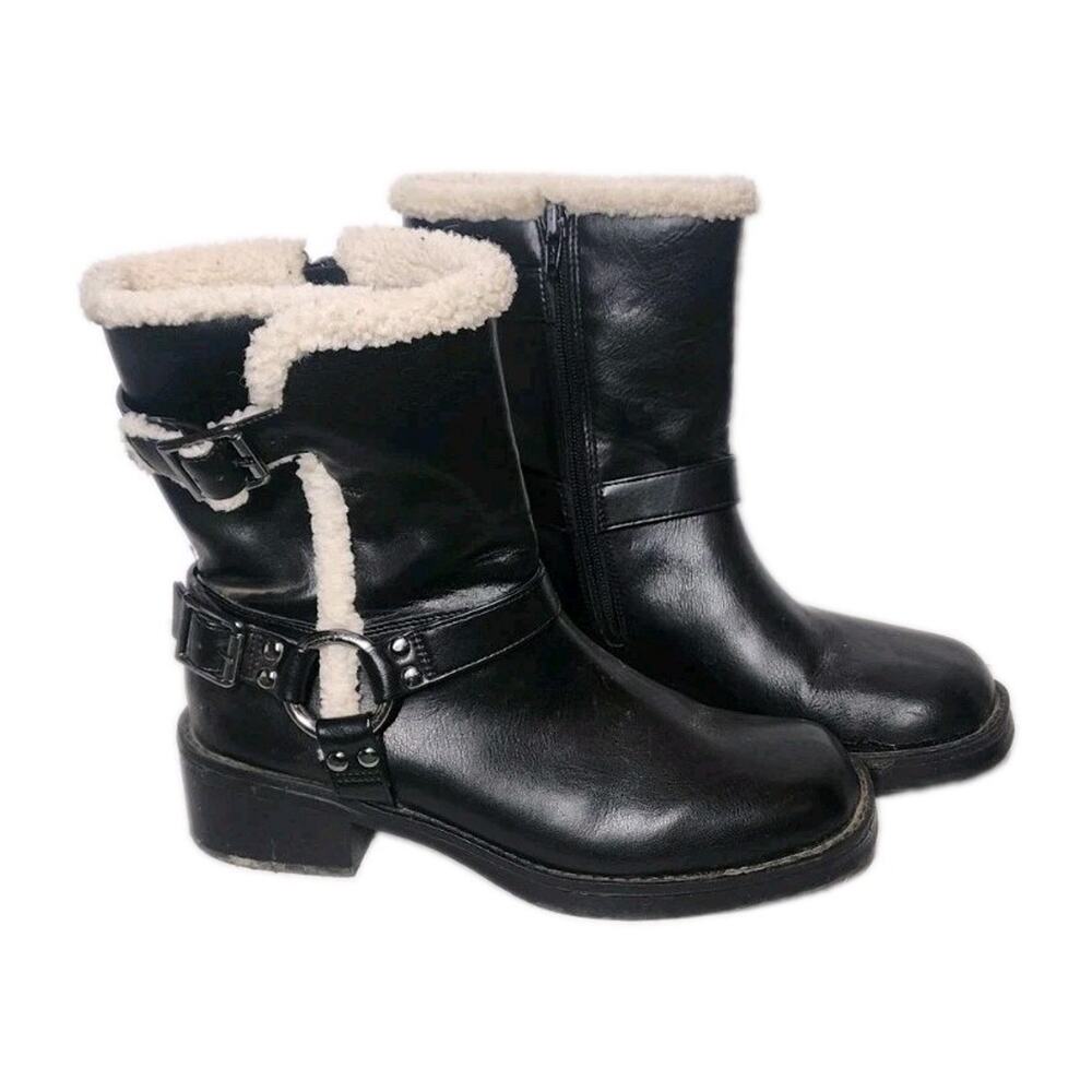 Women's Sz 8.5 Moto Boots Fur Lined Shearling Buckled Santa Boots Falls Creek